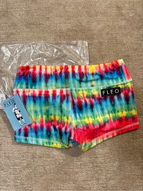 NWT fleo shorts